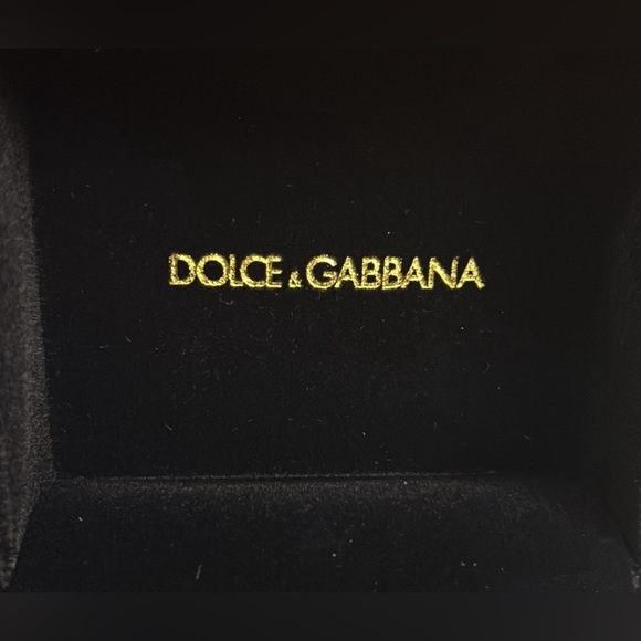 STUNNING Dolce & Gabbana Etched Silver Ring / Box Included!!! - Picture 5 of 7